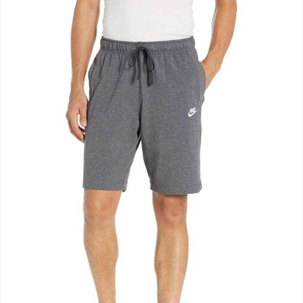 Nike Men's Shorts Standard Fit at Knee high in Gray Size S